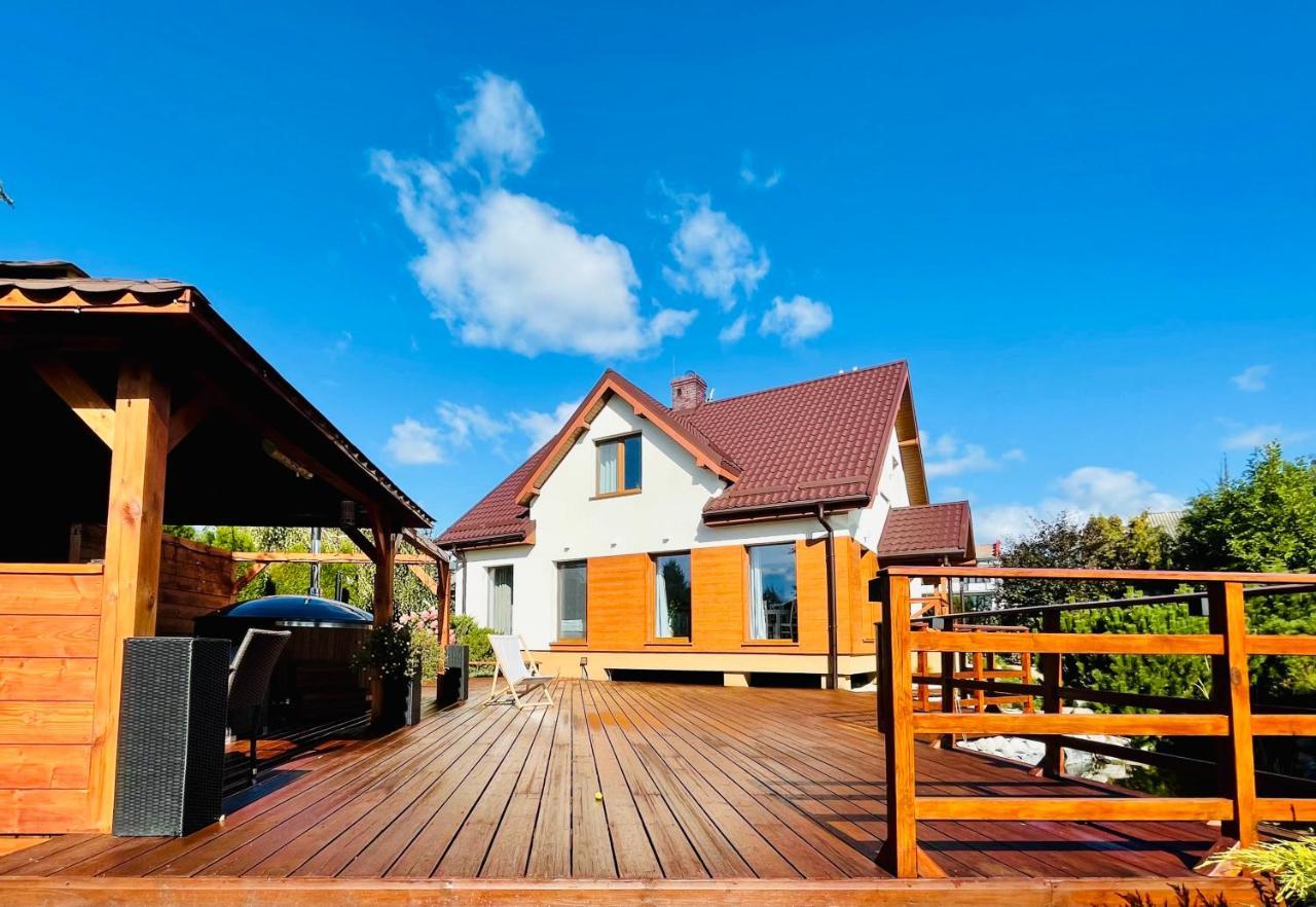 Dom Ogrodem Otulony Villa Bakalarzewo Bagian luar foto