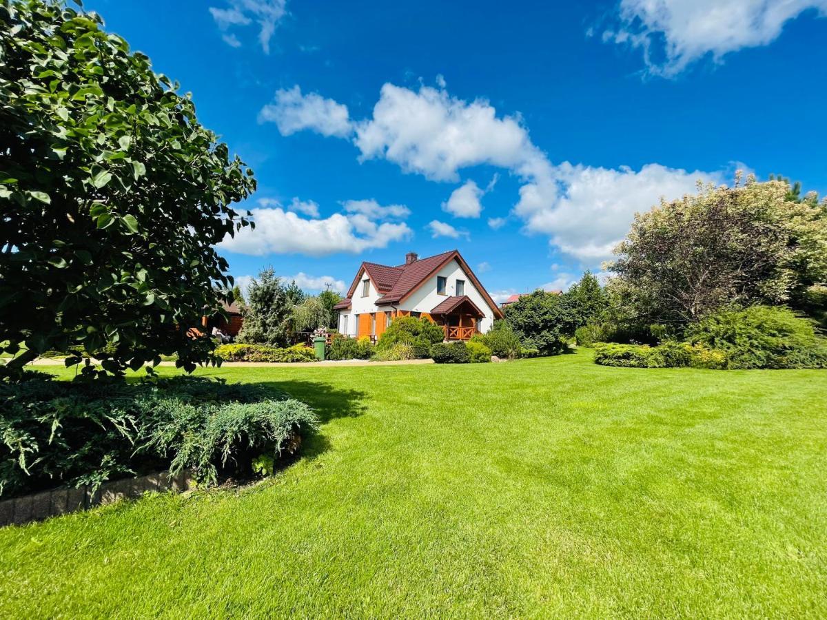 Dom Ogrodem Otulony Villa Bakalarzewo Bagian luar foto