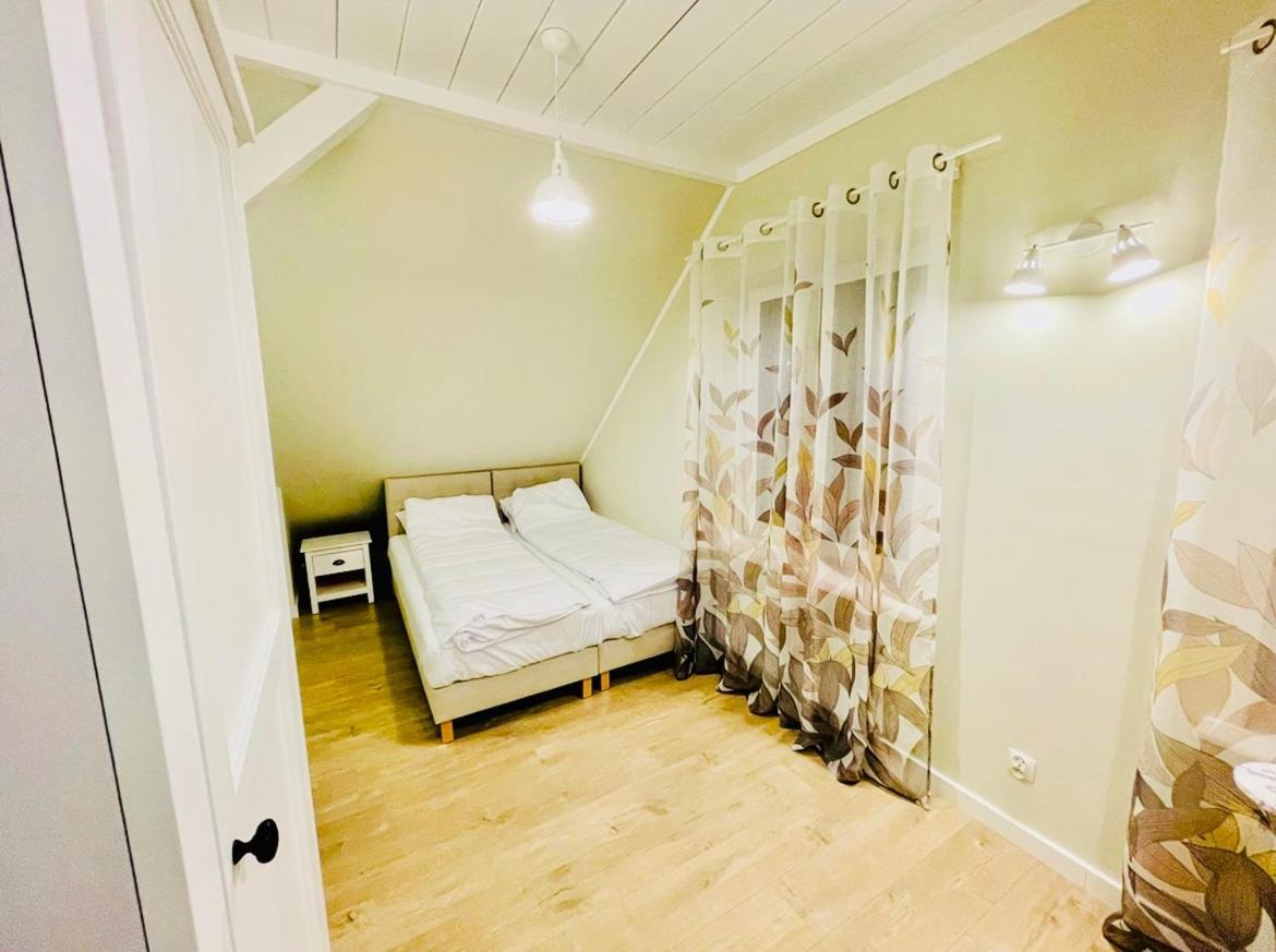 Dom Ogrodem Otulony Villa Bakalarzewo Bagian luar foto