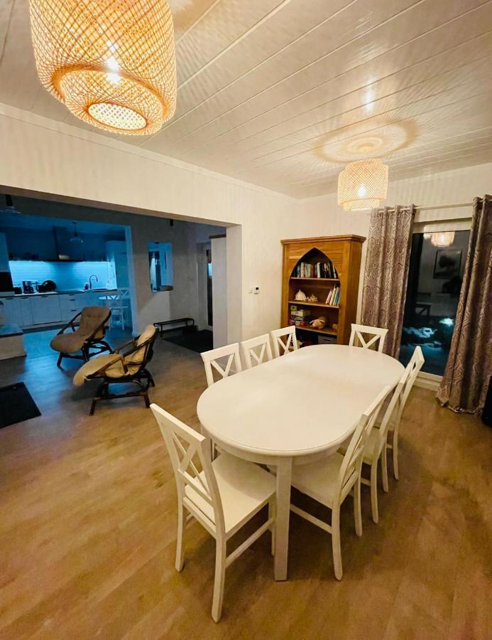Dom Ogrodem Otulony Villa Bakalarzewo Bagian luar foto